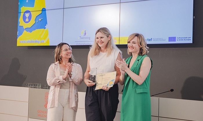 El colegio Manuel Siurot de La Roda de Andalucía recibe el premio nacional eTwinning por un proyecto innovador sobre ahorro de agua
